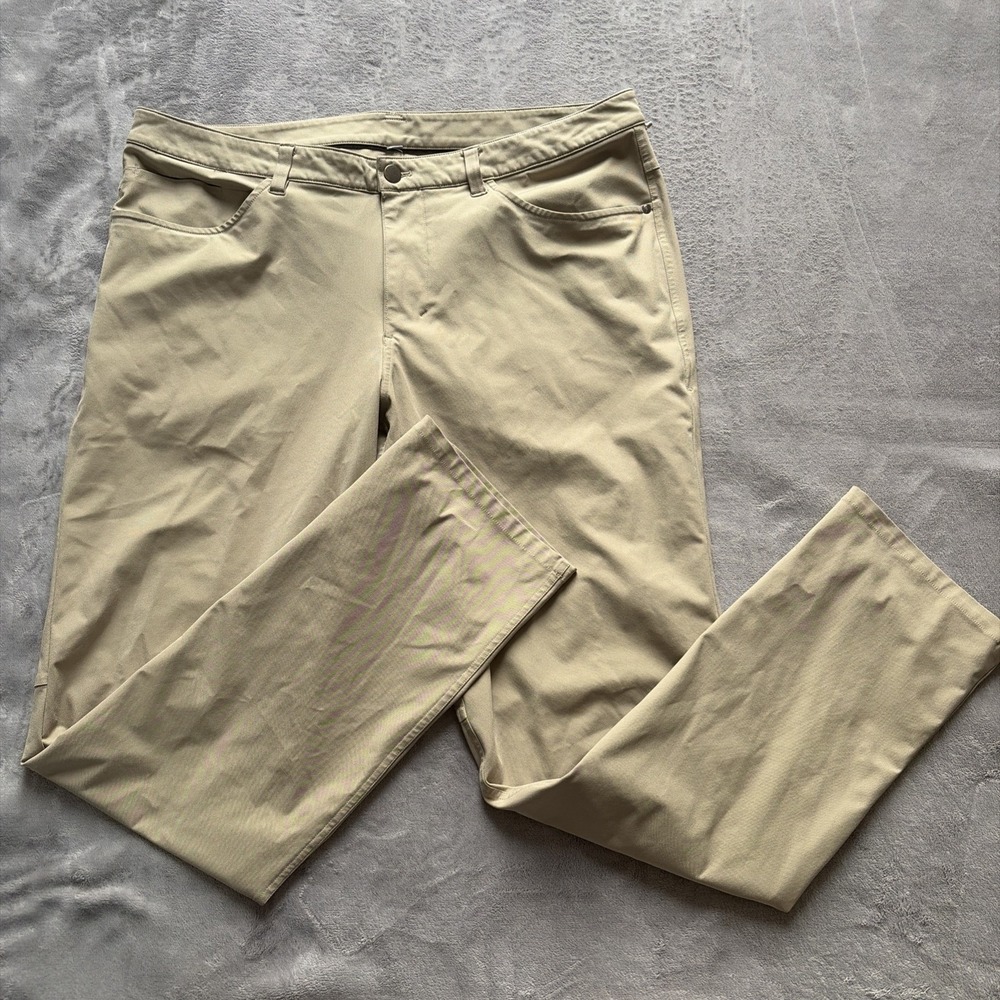 Lululemon ABC Pants Mens 37x32 Beige Tan Khaki 5-Pocket Chino Warpstreme Golf